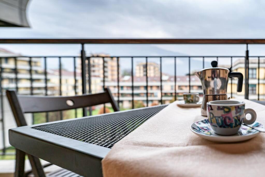 Broletto Park Apartment - Affitti Brevi Italia Lecco Buitenkant foto